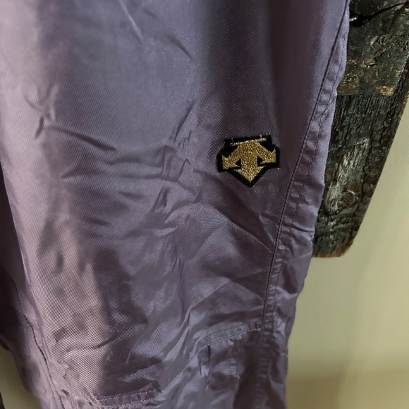 Women's Vintage Descente Snowpants - Picture 3 of 4